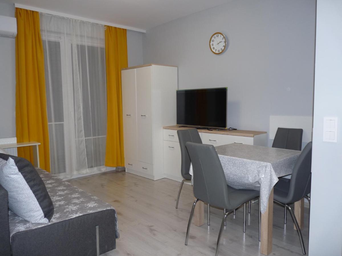 Apartament W Centrum Ciechocinka ชีโคชีแนค ภายนอก รูปภาพ